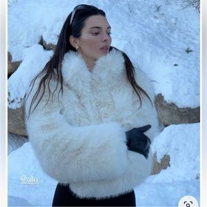 Alo Yoga Opulent Faux Fur Cropped Jacket